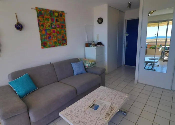 Magnifique 2 Pieces Renove Avec Climatisation Et Parking Prive - Fr-1-472A-277 Sète